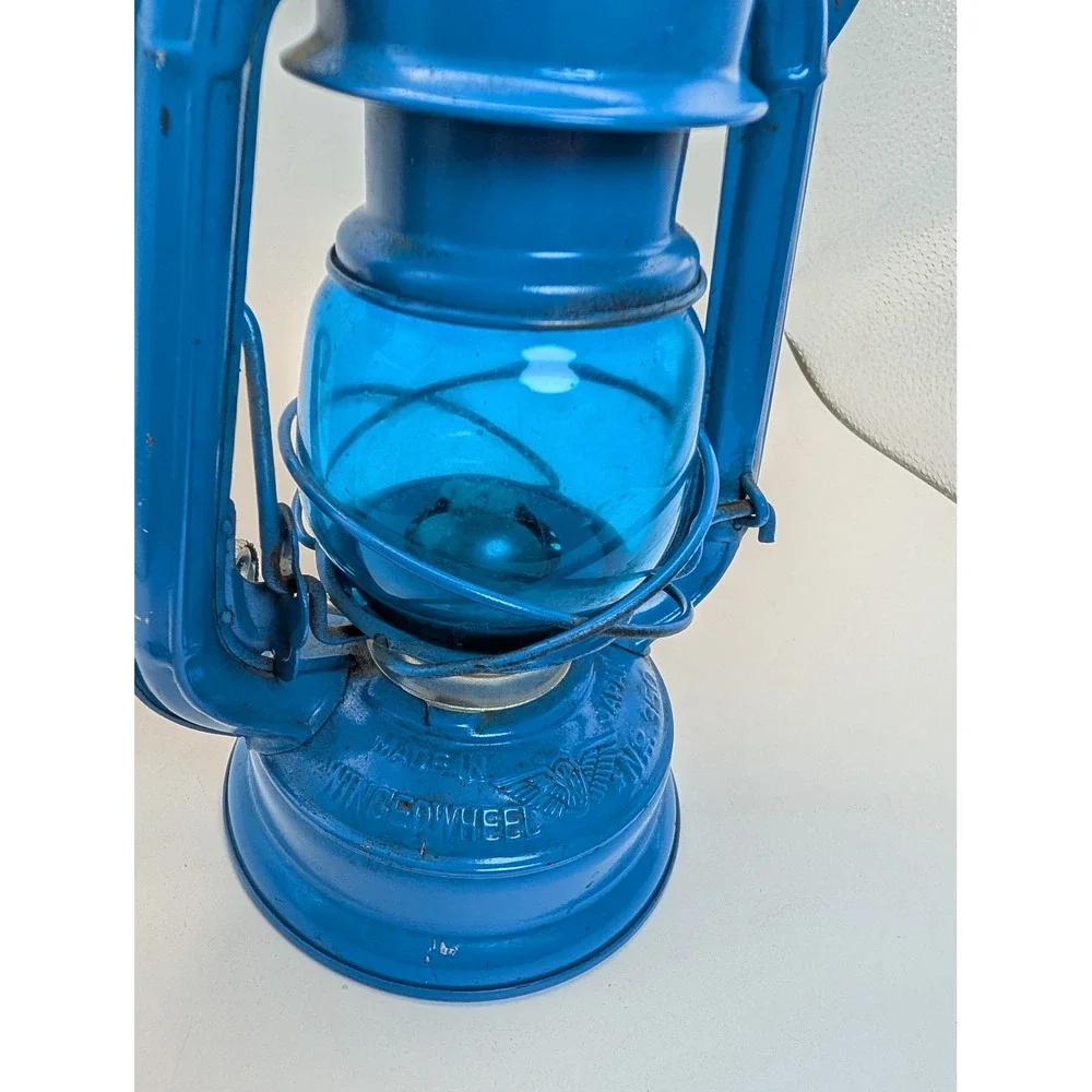 Winged Wheel No. 350 Blue Kerosene Lantern Blue Globe Made Japan Vintage 7.5